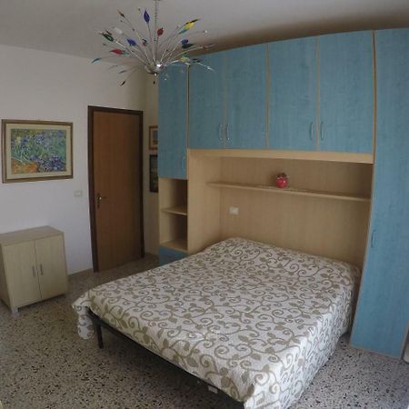 Caorle Economy Apartments Eksteriør billede
