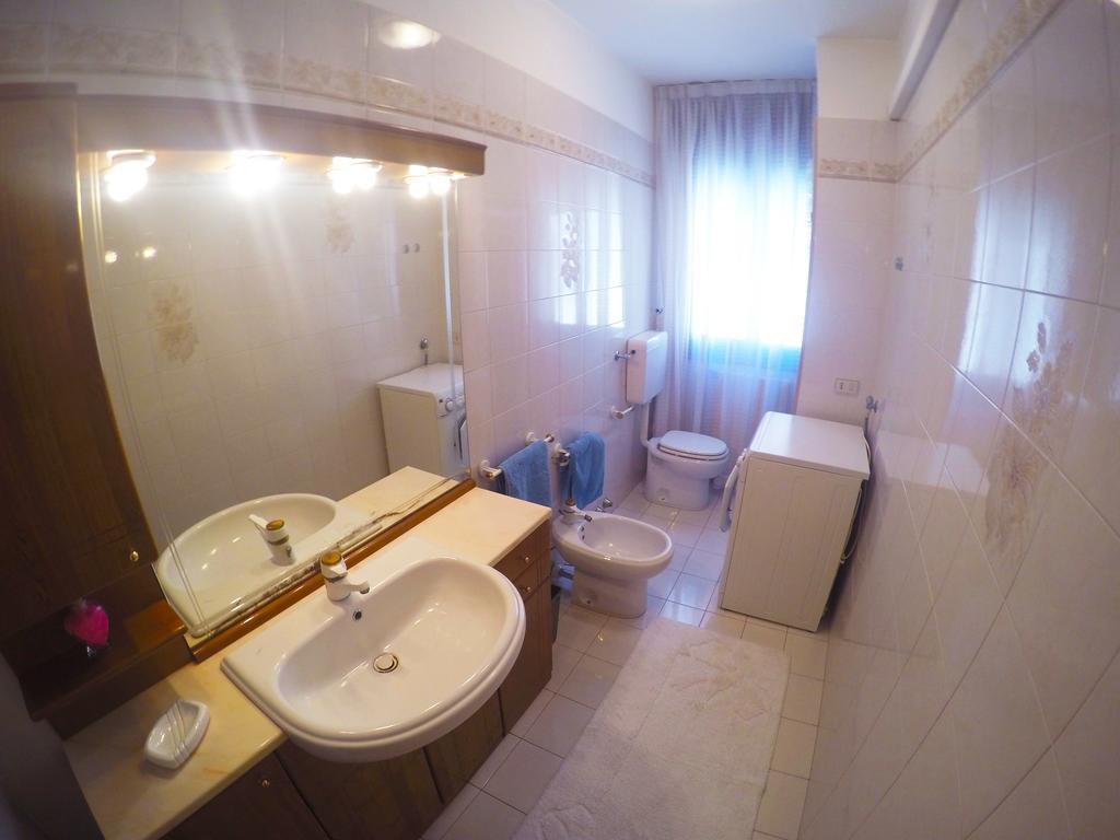 Caorle Economy Apartments Værelse billede