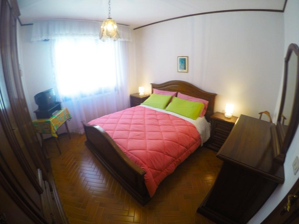 Caorle Economy Apartments Værelse billede