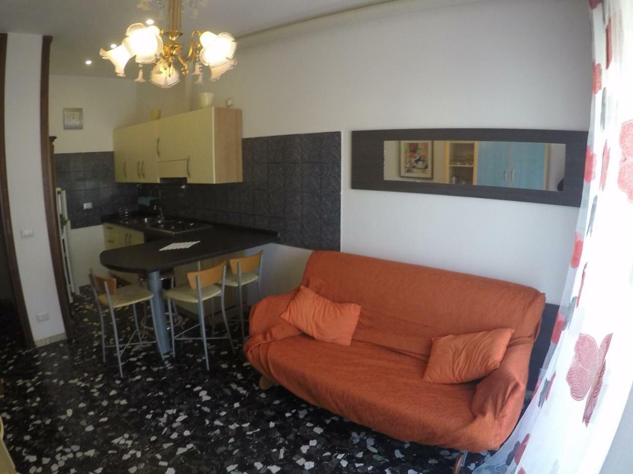Caorle Economy Apartments Eksteriør billede